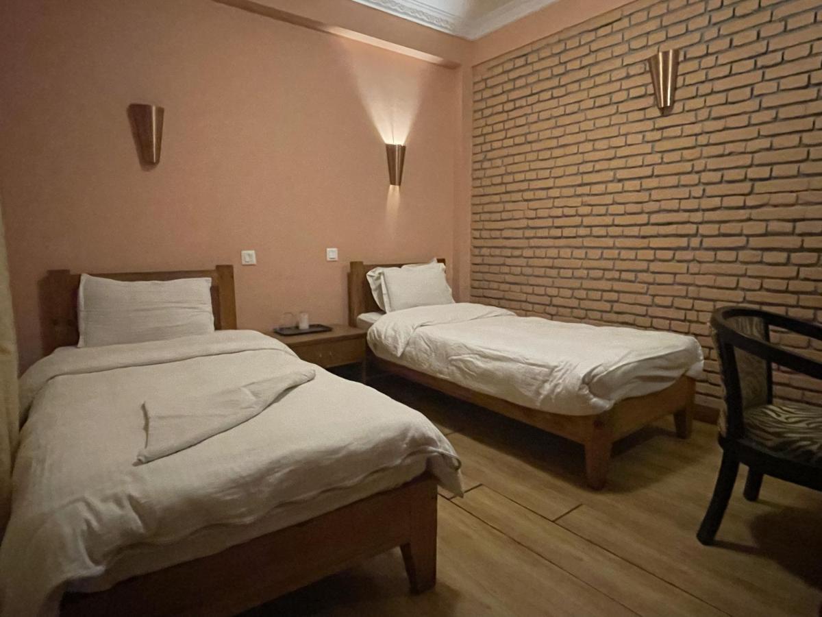 Hotel Valley View Inn Нагаркот Экстерьер фото