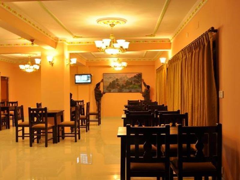Hotel Valley View Inn Нагаркот Экстерьер фото