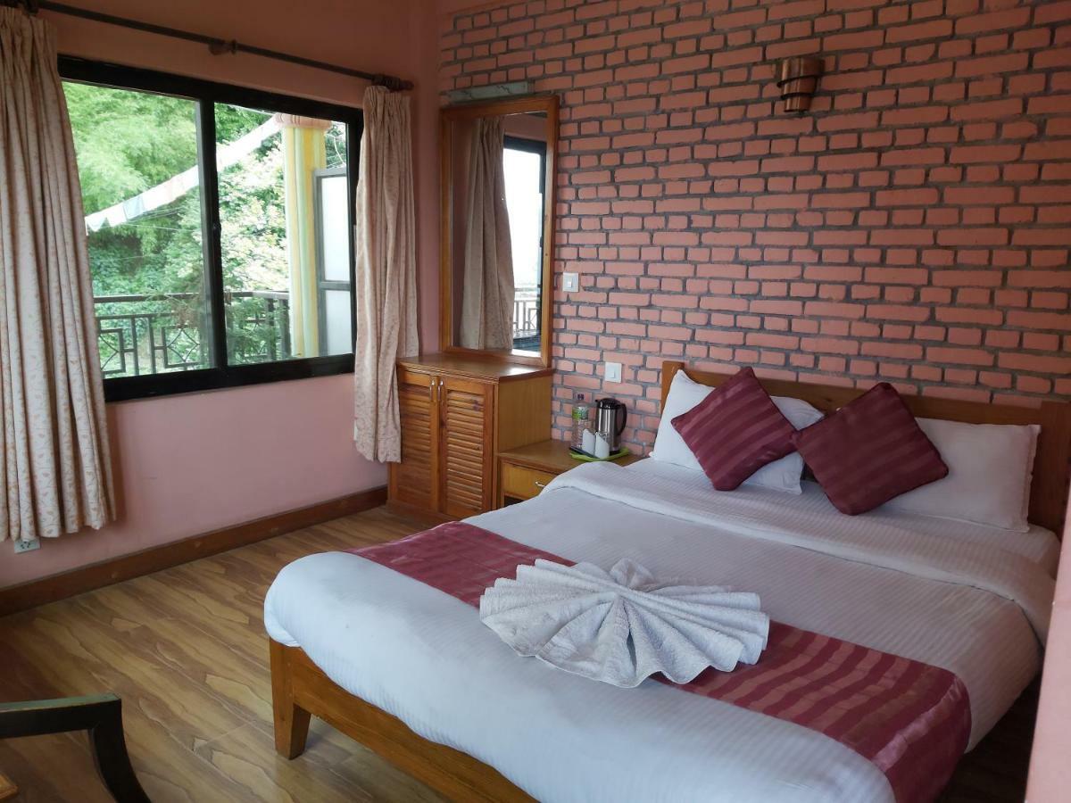 Hotel Valley View Inn Нагаркот Экстерьер фото